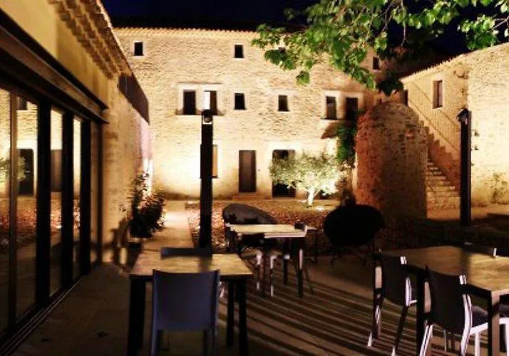Le Jour Et La Nuit, Maison D'Hotes-1